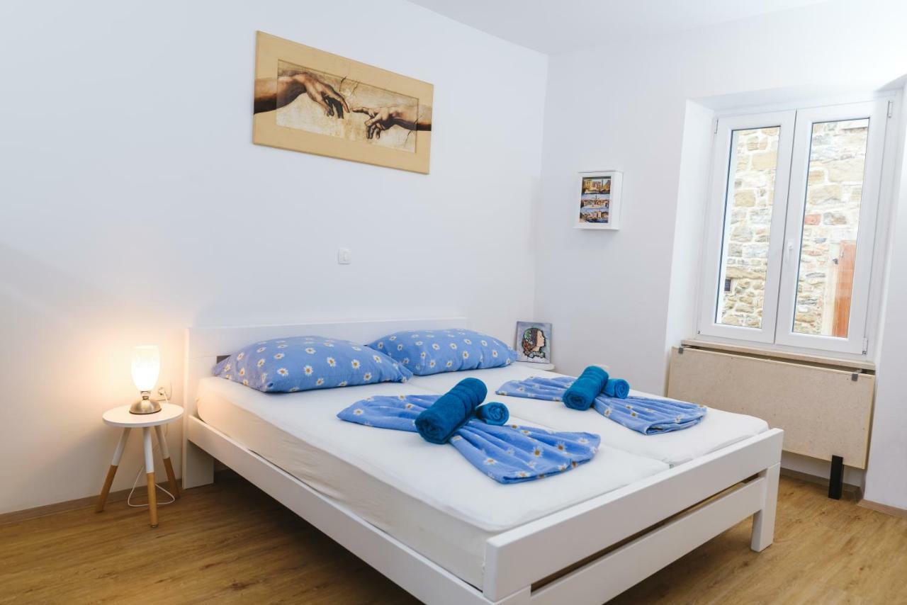 Apartment Martin פיראן מראה חיצוני תמונה